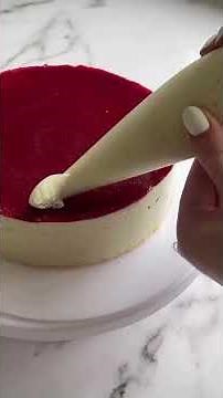 Unlock the Secret to Beautiful Cakes: 3 Easy Steps to Stunning Dessert Decor Without Fancy Tools!