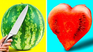 944K views · 674 shares | Juicy watermelon hacks.  | 5-Minute Crafts Family | Facebook