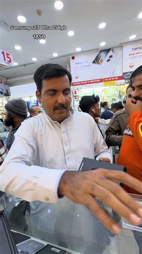 فيديوهات أنشأها mehedi. . bhai.. (@new.cell.point.6) باستخدام original sound - Upen Gharti Magar