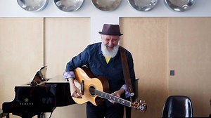 Fred Penner performs live on The Early Edition