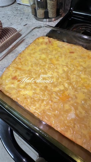 influenced in the BEST way this week by @Shannon Stokely made enough to feed my little family multiple meals. this was SO good and I can’t wait to try more of what you share 💖 #firsttimemom #momlife #dinnerwithme #toddlermom #easydinnerideas @KitchenAid