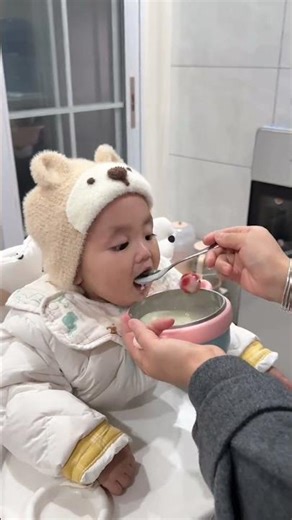 My son refuses to eat! Dad's trick solves the problem 😂 #Baby Eating #Cute Kids