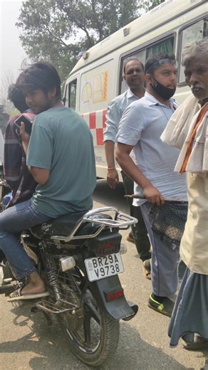 Raste mai accident dekh liya 😲. #shorts #dailyvlog #studentlife #siwan #student #minivlog #11thexam