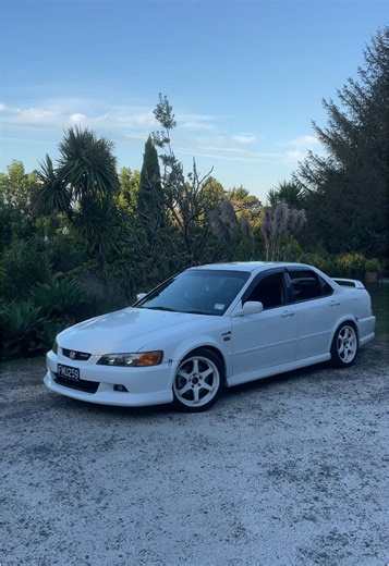 Exploring the Honda Accord Euro R CL1: A JDM Classic