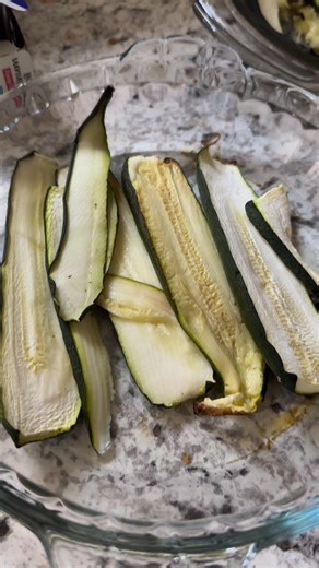 2.5K views · 112 reactions | Turn on some cooking music and make some zucchini lasagna for dogs. It’s a low carb version and you don’t need to measure. Layer sliced zucchini, low-fat cottage cheese, ground turkey, crushed tomatoes, dog friendly veggies and fresh basil. Cook at 400 degrees for 45 minutes. Let cool! #cookforyourdog #lasagna | 2 Traveling Dogs | Facebook