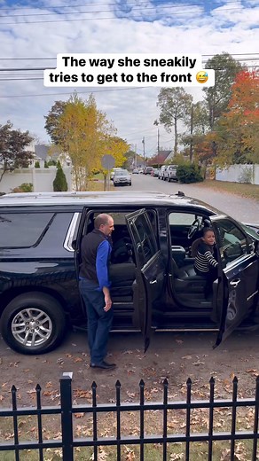 She thinks no one can see | A Life Less Scripted