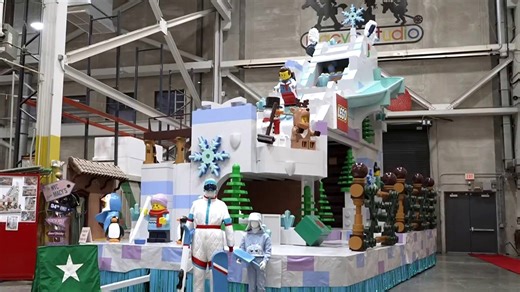 See the New LEGO Macy’s Thanksgiving Day Parade Float