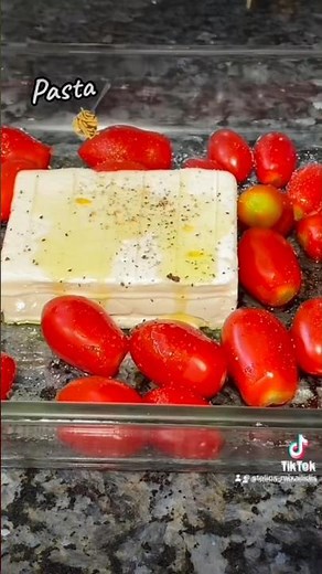 "Μακαρόνια με ντοματίνια και φέτα!"#μακαρονια#ντοματινια #φετα #συνταγή#steliosmixailidis#greekfood