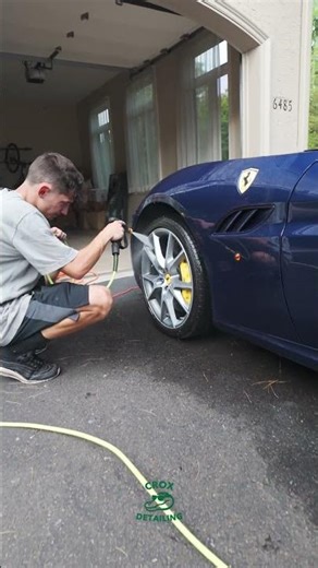 🔥 Ferrari California in for a full interior + exterior mobile!