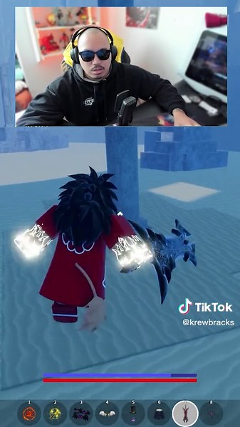 Best PvP Weapon Guide: World Ender in GPO