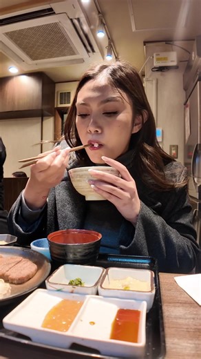 Exploring Japan: A Mini Vlog Adventure