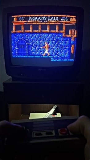 Dragon's Lair Walkthrough Part 52 (NES CRT TV) #dragonslair #dirkthedaring #princessdaphne #cinematr