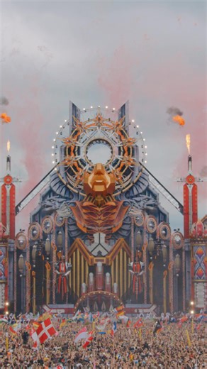 Get ready to elevate your Defqon.1 weekend with a VIP experience that will grant you and your friends access to the best spot available on the Holy Grounds, the Exclusive RED Experience, located right in front of our mighty mainstage known as the RED. | Defqon.1