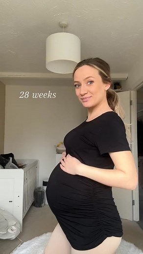 COUNTDOWN! TWIN BUMP TO BUBBAS! Been waiting a while to finish this 🥹 I absolutely loved every minute being pregnant but bump was definitely getting big and uncomfortable towards the end - Twin mums to be hang in there it wont be long!! And its SO worth it 🫶🏼 I still can’t get my head round how they both fit in there, they must of been so squashed towards the end. They’re so tiny but i’m only small myself so they look huge when im holding them both! 🤣 #twinbirth #twinmum #twinmumma #naturalb