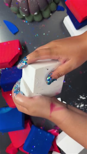 Gym Chalk ASMR Crushing Sounds