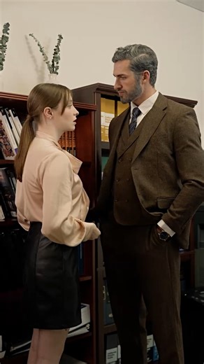 708K views · 5.2K reactions | https://dramabox.reelhunter.online/7382447535324688384 Watch the whole episode for free Name：《 Daddy Dominant's Good Girl 》 #DaddyDominantsGoodGirl #shortsvideos #newyork #truelove #USA #fullepisodes #RichLife #facebookreels #dramabox | Lee movie | Facebook