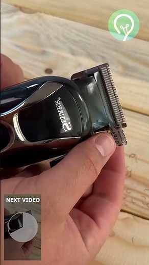 How to clean your electric shaver! 🪒 #electricshaver #personalcare #cleaningtricks