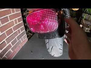 Changing the Tail Light Bulb on My Harley Davidson