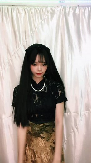 Myanmar dress လေးနဲ့ ကလိုက်ပီ 😬💘 #fyp #myanmar #dance