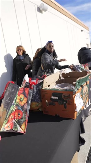 The Wylie Collective came together and made an investment in our community! We were able to give away free turkeys, canned goods, toiletries, and more! We’re here to serve! | Wylie Funeral Homes, P.A.