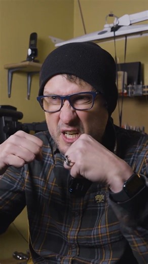 Shellac Stick vs Thermo-Loc | Which Is Better for Stone Setting & Engraving?