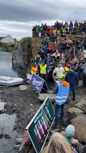 The crowd at the World Stone Skimming Championships goes crazy when you hit the Back Wall. This competition was so much fun! #skippingrocks #stoneskimming #scotland | Rockskippingpro