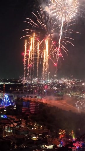 17K views · 123 reactions | Here’s to a great 2024 at Six Flags! Fiesta Texas Visit sixflags.com to get your 2025 Gold Pass! | Six Flags | Facebook