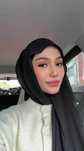 Urban Exploration: A Glimpse from Inside a Vehicle