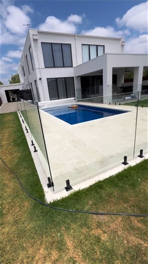 Factory Direct Glass Pool Fencing | 🏠 Your Perfect Frameless Glass Fence Solution ​We offer competitively-priced frameless glass fencing solutions designed to fit most... | Instagram