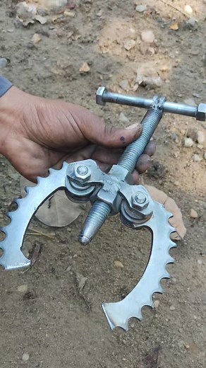 1.4M views · 6K reactions | Homemade bearing puller #homemadetools #reelsviralシ #reelsfyp | Undiscovered ideas and projects | Facebook