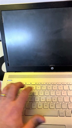 HP Pavilion 15-cc033na: How to Enter the BIOS #tech #notebookhp #laptop