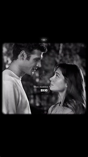 "Dekh lo khud ko tum..." 🥀🖤 | KK Soulful Aesthetic Edit #lofi #aestheticshorts #lyrics