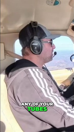 Air Traffic Control: Smooth Landing Amidst Bumpy Ride #shorts