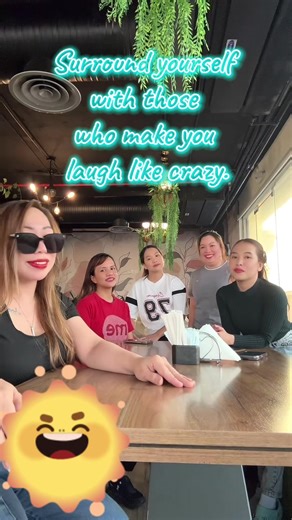 Shimmy Dance Trend: Join the Fun with Friends!