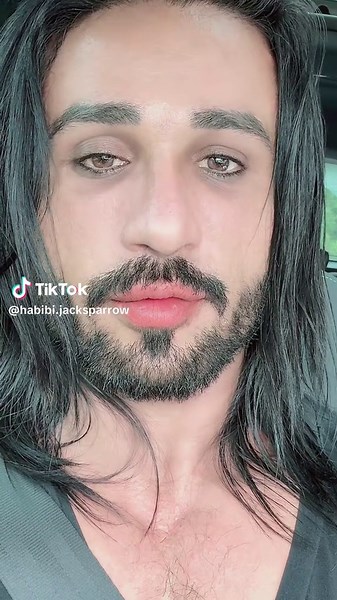 Os vídeos de habibi.Jacksparrow (@habibi.jacksparrow) com Tarkan Şımarık - Bᴀʏɢoᴋᴛᴀs