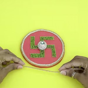 Plate Decoration Ideas for Engagement to Make It Pretty for You | Creative Engagement Ring Platter Ideas | Hetal's Art