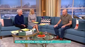 Karl Pilkington returns to our screens with series two of ‘Sick Of It’ and this time, there’s a new lady in his life. Could love finally be on the cards as the charming Ruby gives him a fresh lease of life? Karl Pilkington joined us to talk about his return to writing and acting, and how he ended up sharing his underpants in a park in Manchester! | Karl Pilkington Unofficial