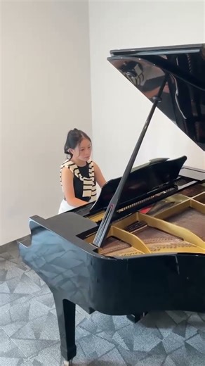 Basic Piano Practice 🎹 Repeating Simple Piano Exercises 3