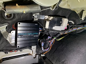 Bimmer-Tech Alpha One, amp & speaker install