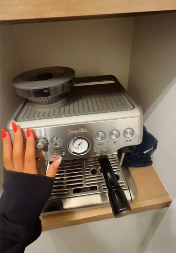 make a coffee w me using @Breville!! @🫣💝😝💗😊 inspired me