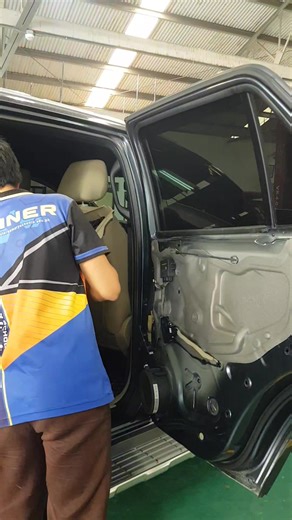 61 reactions · 14 comments | Replacing door module (Ford Everest)✨ #carrepair #fordeverest #nocopyrightsinfringementindentedmusicbelongstotherightfulowner | Joepax Camariosa | Facebook