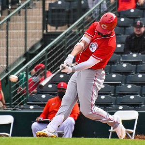 37K views · 1K reactions | Highlights from today's win! ️ #Reds ⚾ | Cincinnati Reds | Facebook