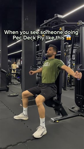 Idris | Online Fitness Coach | ❗️Did you know the pec deck machine fly when done correctly can maximize chest contraction and growth while keeping your shoulders and... | Instagram