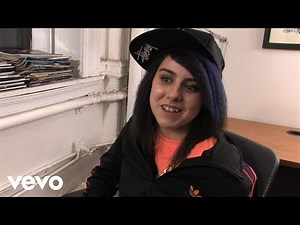 Lady Sovereign - Favorite Present (Interview)