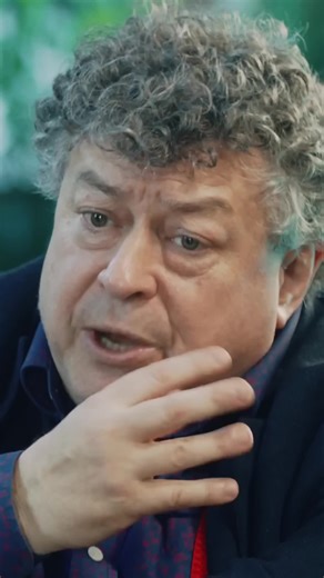 Learn how to reframe disputes by shifting your questions to find creative solutions! This quick guide provides practical tips to transform conflicts into opportunities. Perfect for anyone looking to enhance their problem-solving skills. #ReframeDisputes #CreativeSolutions #ConflictResolution #ProblemSolving #YouTubeShorts Subscribe, like, and comment for more insightful content!