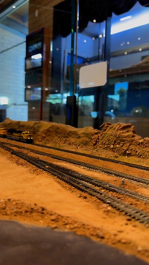 Five Santa Fe custom units lead a double stack train across the Arizona layout. #trains #nscale #modeltrains #nscalemodeltrains #railroad #customtrains #train #freighttrain #santafe | Arizona N Scaler