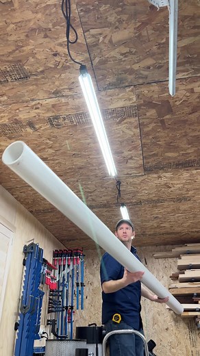 Rockler makes dust collection easy. With our 5 pack of 4'' Keyed Bridge Hose Clamps, you'll enjoy complete connectivity and a tool-free setup when using these sophisticated hose clamps. A unique bridge component steps over coils in right-hand spiraling dust hose, allowing all clamping power to transfer directly to the connection. Keep your hoses safe and out of the way with our Dust Right 4'' Hose & Handle Docking Port Kit. A convenient storage solution for the Dust Right 4'' Quick Change Handle