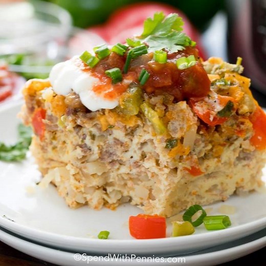 Slow Cooker Breakfast Casserole!! The perfect holiday brunch! PRINT here: http://bit.ly/2nMA8wO Sponsored by McCormick Spice | Spend With Pennies