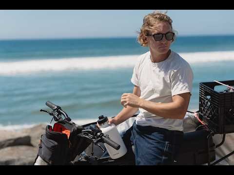 HYDRO FLASK with RED GERARD