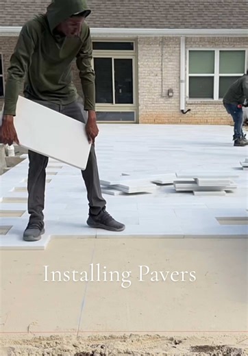 Time to install white marble pavers! This backyard is coming to life! 🙌 #pavers #travertine #viral #marble #construction Stay tuned to see the final swimming pool design!
